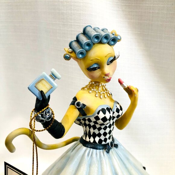 Margaret Le Van Alley Cats Figurine Daisy Doll - Picture 3 of 15